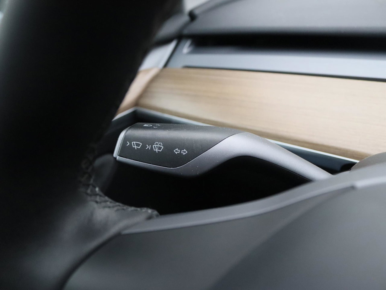 Tesla Model Y Long Range AWD 75kWh 351pk 93.2% SoH [ TREKHAAK+AMD RYZEN+AUTOPILOT+19 INCH+PREMIUM AUDIO ] 22