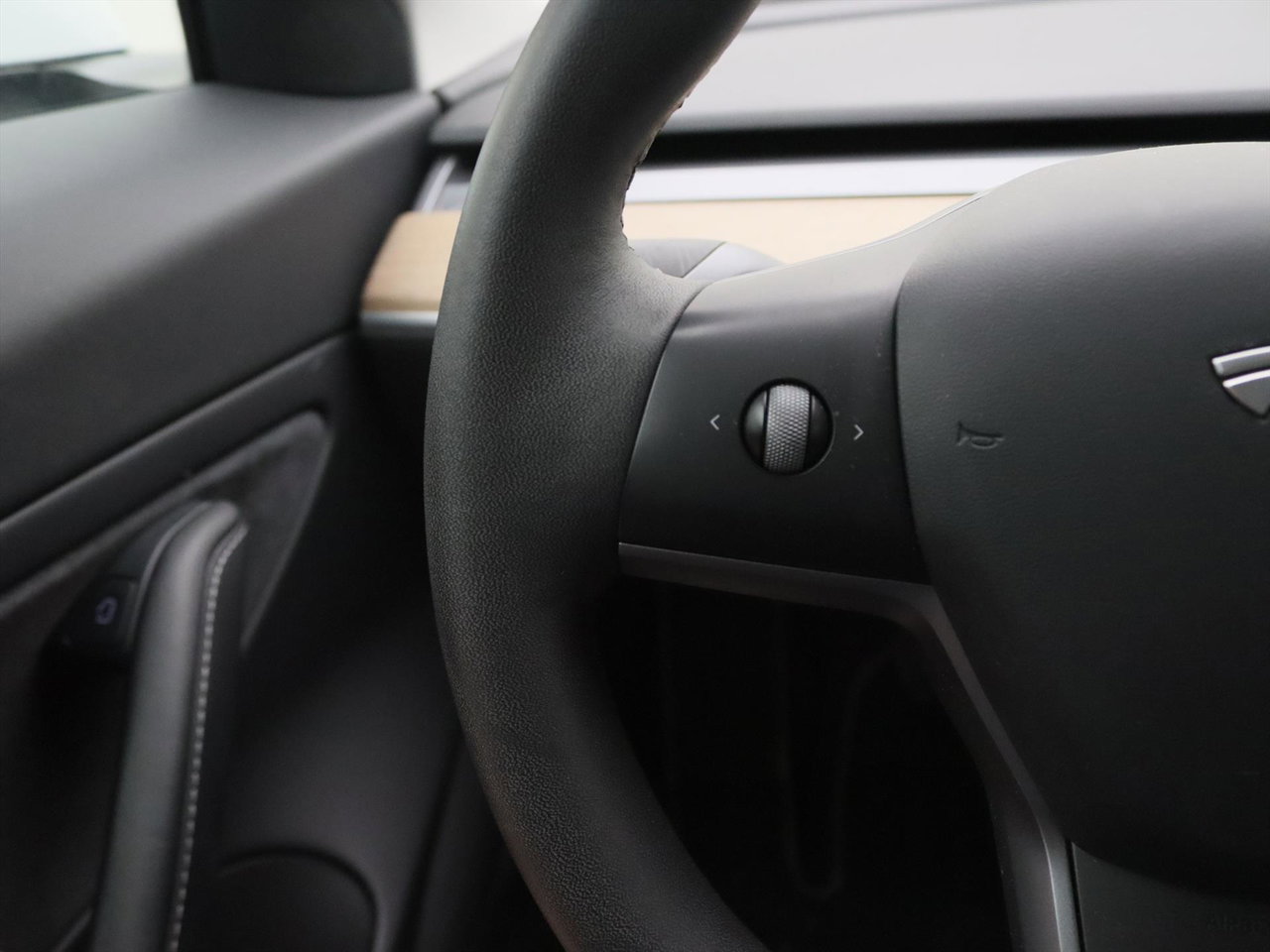 Tesla Model 3 Long-Range AWD 351pk 75 kWh FACELIFT [ WARMTEPOMP+AUTOPILOT+620KM WLTP+PREMIUM AUDIO ] 27