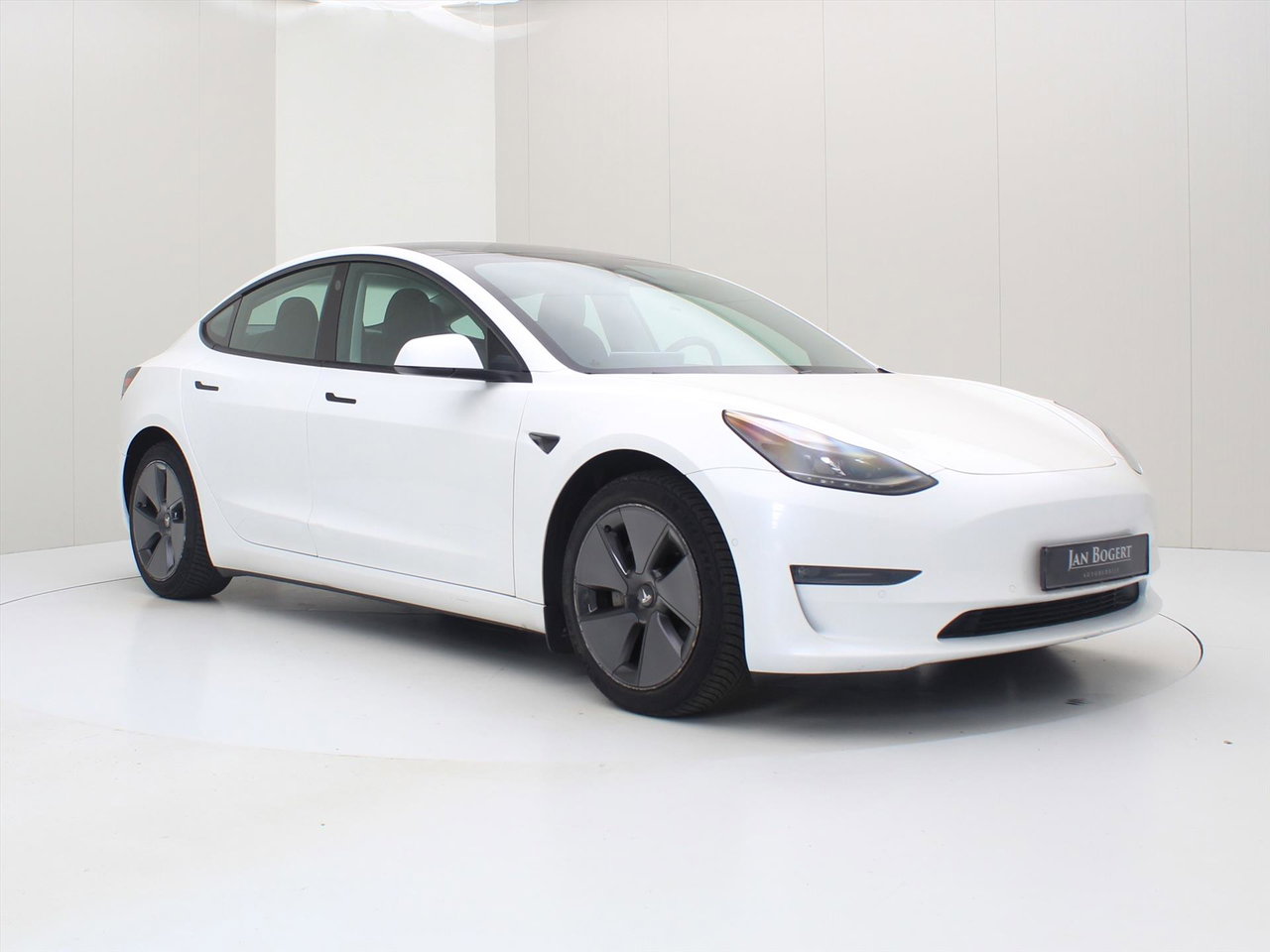 Tesla Model 3 Long-Range AWD 351pk 75 kWh FACELIFT [ WARMTEPOMP+AUTOPILOT+620KM WLTP+PREMIUM AUDIO ] 4