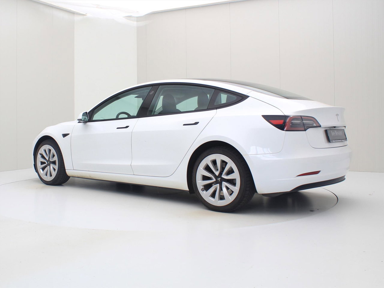 Tesla Model 3 Long-Range AWD 351pk 75 kWh UPGRADE [ RYZEN AMD+WARMTEPOMP+AUTOPILOT+19INCH+PREMIUM AUDIO ] 3
