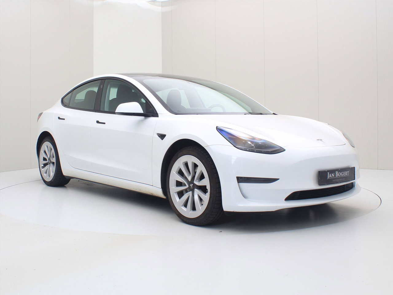 Tesla Model 3 Long-Range AWD 351pk 75 kWh UPGRADE [ RYZEN AMD+WARMTEPOMP+AUTOPILOT+19INCH+PREMIUM AUDIO ] 4