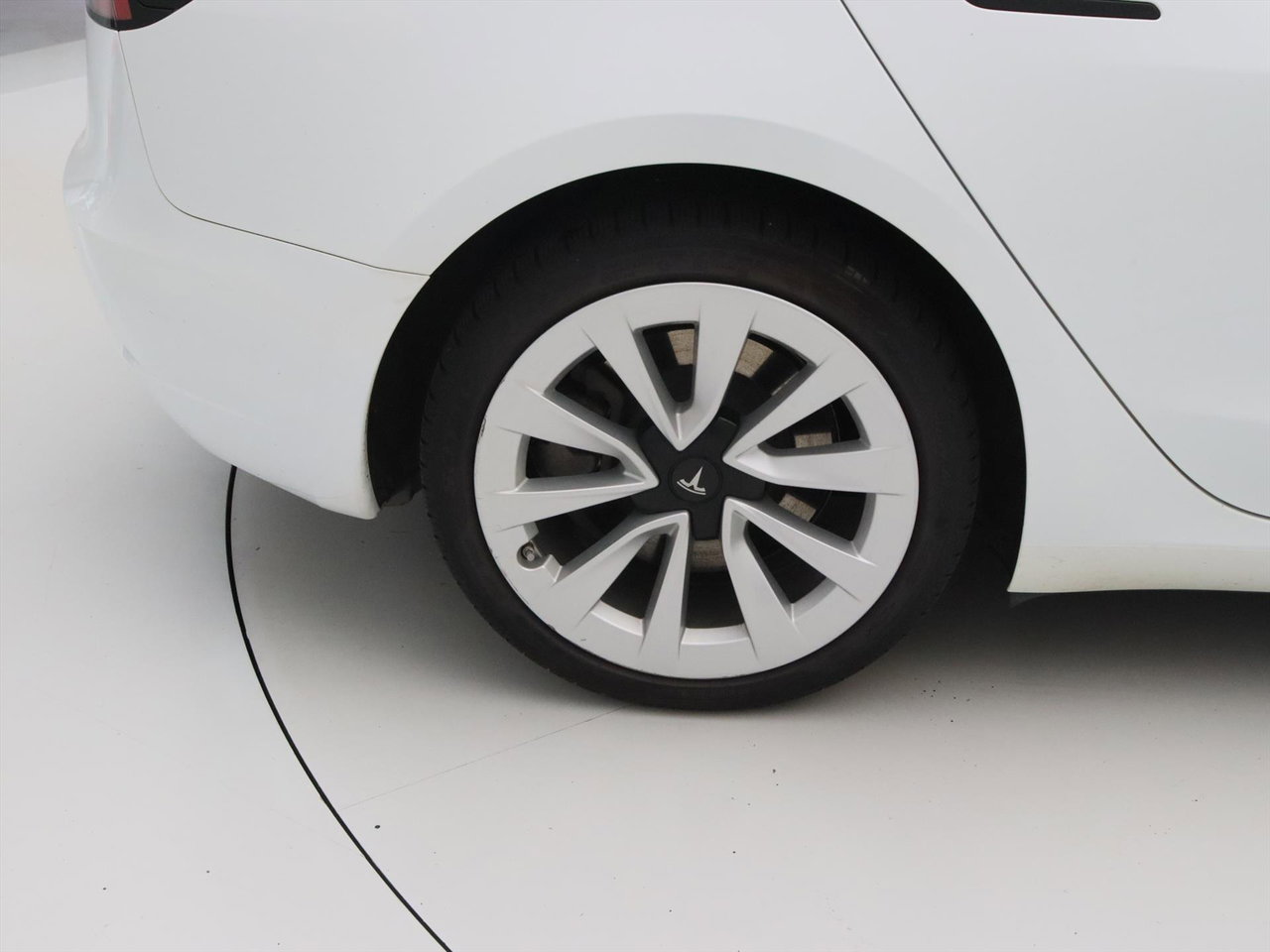 Tesla Model 3 Long-Range AWD 351pk 75 kWh UPGRADE [ RYZEN AMD+WARMTEPOMP+AUTOPILOT+19INCH+PREMIUM AUDIO ] 9
