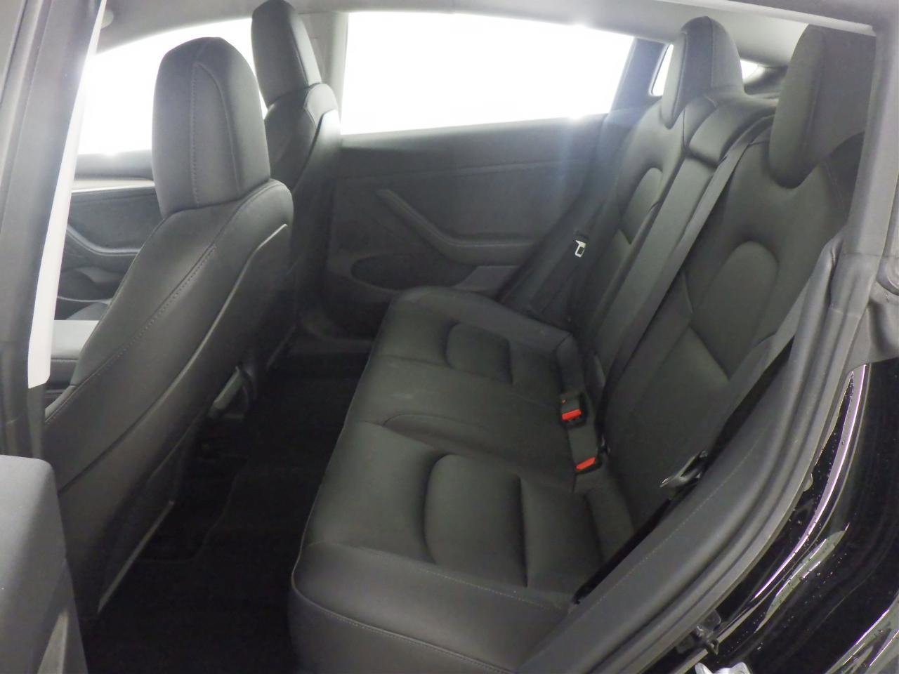 Tesla Model 3 Standard RWD Plus UPGRADE [ RYZEN AMD+LFP-ACCU+WARMTEPOMP+AUTOPILOT+60 kWh+PREMIUM AUDIO ] 8