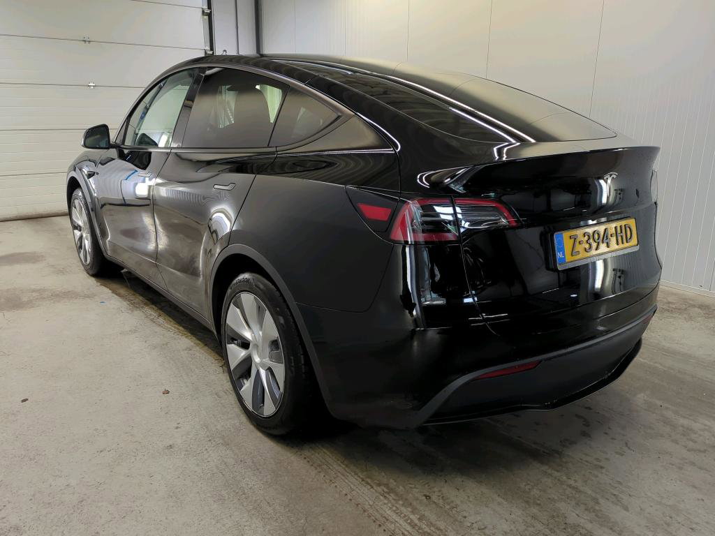 Tesla Model Y Standard RWD Plus 351pk [ LFP ACCU+AUTOPILOT+19 INCH+PREMIUM AUDIO ] 3