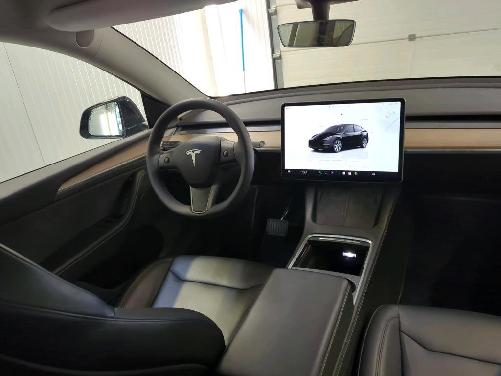 Tesla Model Y Standard RWD Plus 351pk [ LFP ACCU+AUTOPILOT+19 INCH+PREMIUM AUDIO ] 6