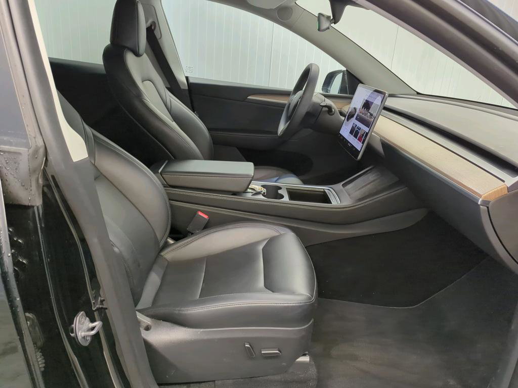 Tesla Model Y Standard RWD Plus 351pk [ LFP ACCU+AUTOPILOT+19 INCH+PREMIUM AUDIO ] 5