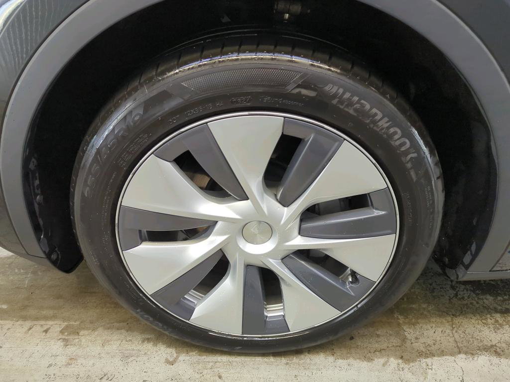 Tesla Model Y Standard RWD Plus 351pk [ LFP ACCU+AUTOPILOT+19 INCH+PREMIUM AUDIO ] 8
