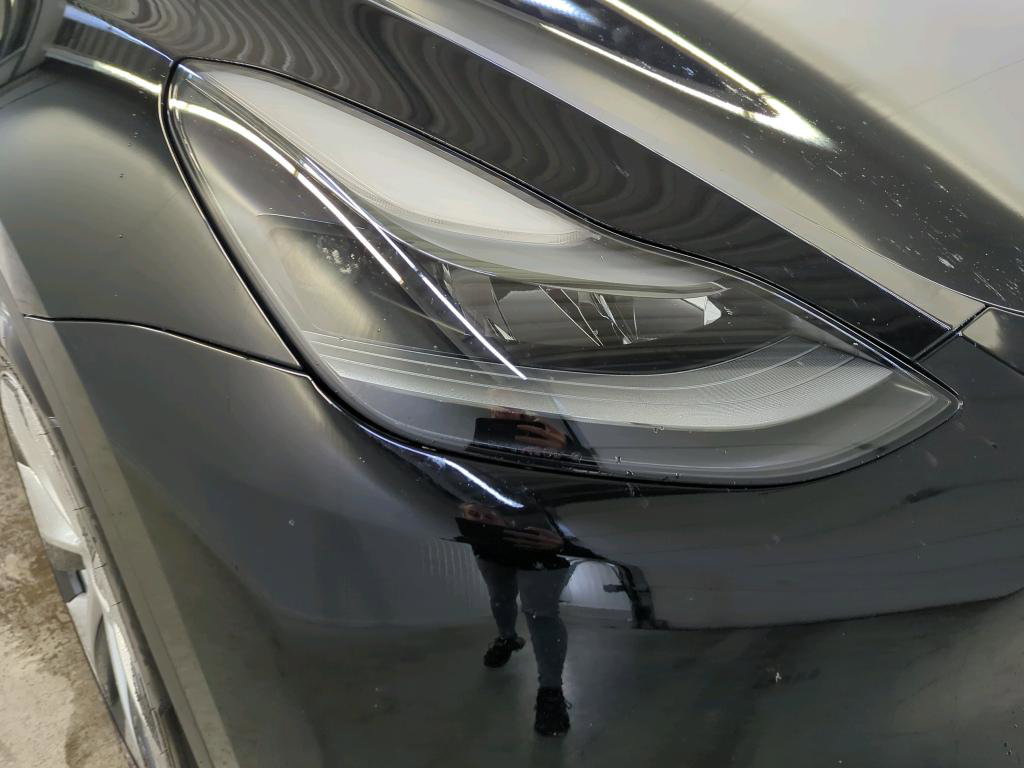 Tesla Model Y Standard RWD Plus 351pk [ LFP ACCU+AUTOPILOT+19 INCH+PREMIUM AUDIO ] 12