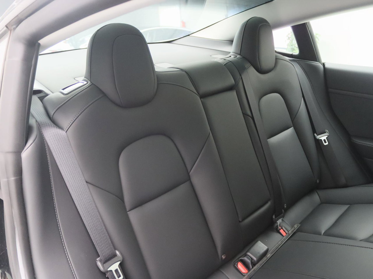 Tesla Model 3 Standard RWD Plus 94.7% SoH UPGRADE [ RYZEN AMD+LFP-ACCU+WARMTEPOMP+AUTOPILOT+19 INCH+PREMIUM ] 18