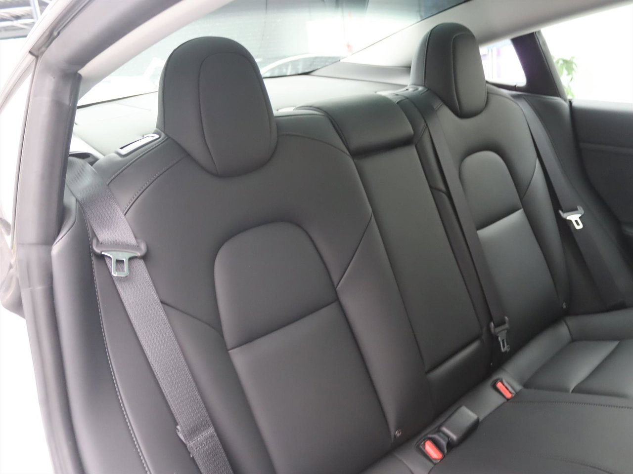 Tesla Model 3 Standard RWD Plus FACELIFT [ LFP-ACCU+WARMTEPOMP+AUTOPILOT+60 kWh+PREMIUM AUDIO ] 16
