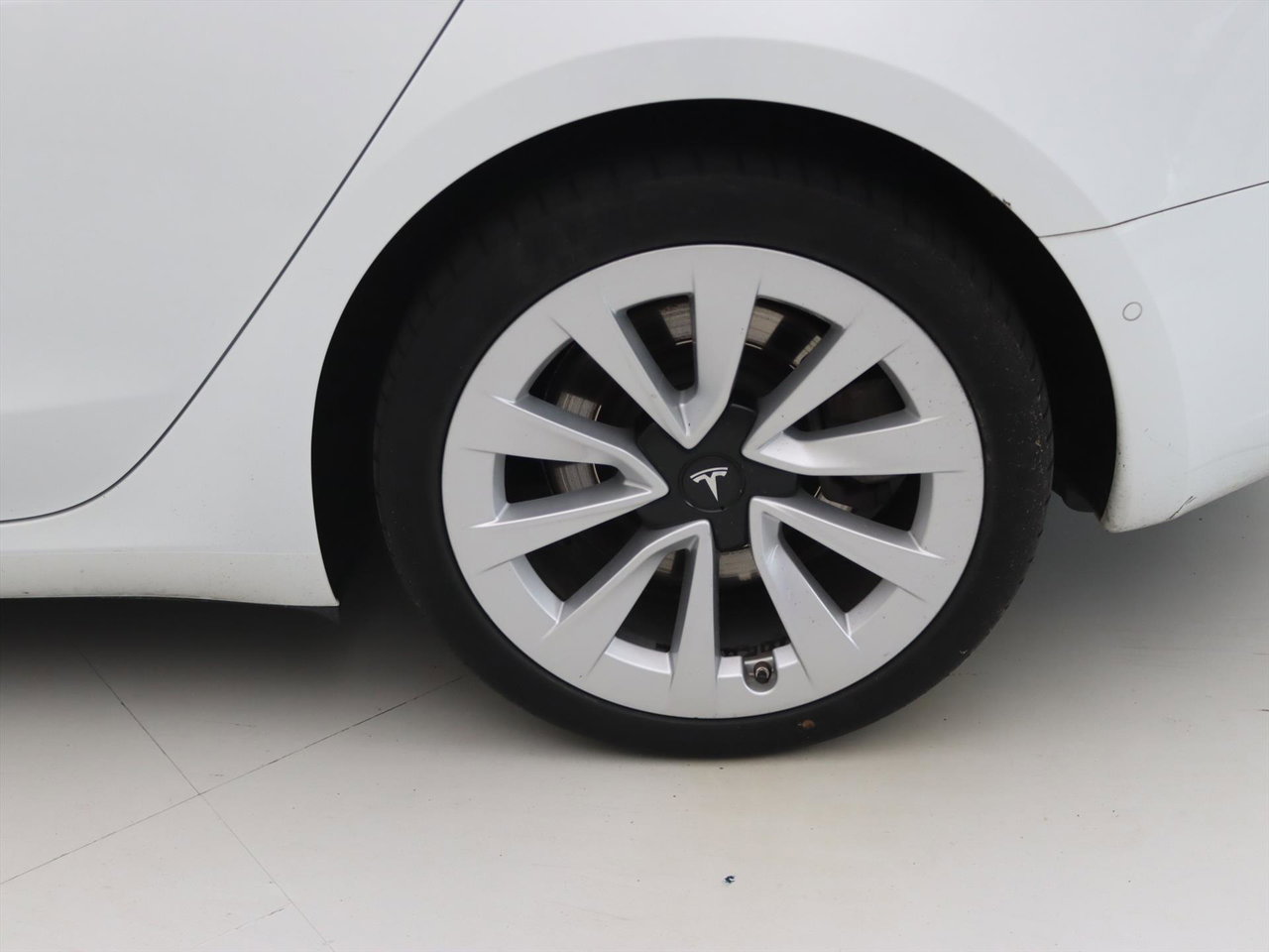 Tesla Model 3 Standard RWD Plus FACELIFT [ LFP-ACCU+WARMTEPOMP+AUTOPILOT+60 kWh+PREMIUM AUDIO ] 22