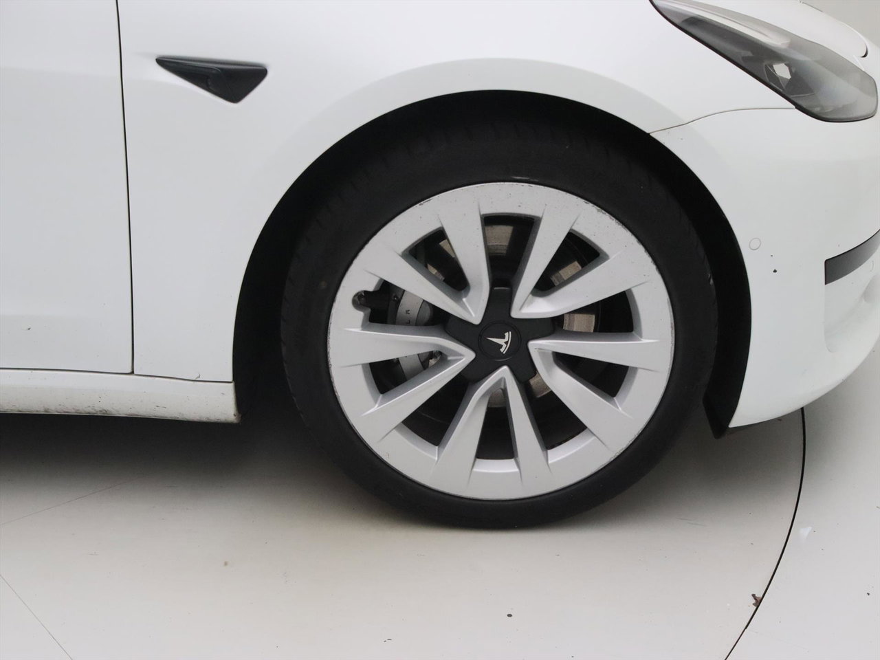 Tesla Model 3 Standard RWD Plus FACELIFT [ LFP-ACCU+WARMTEPOMP+AUTOPILOT+60 kWh+PREMIUM AUDIO ] 12