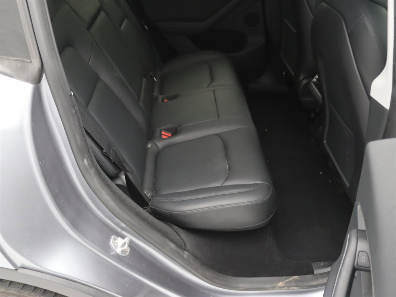 Tesla Model Y Long Range AWD 75kWh 351pk 94.3% SoH [ AMD RYZEN+AUTOPILOT+20 INCH+PREMIUM AUDIO ] 16