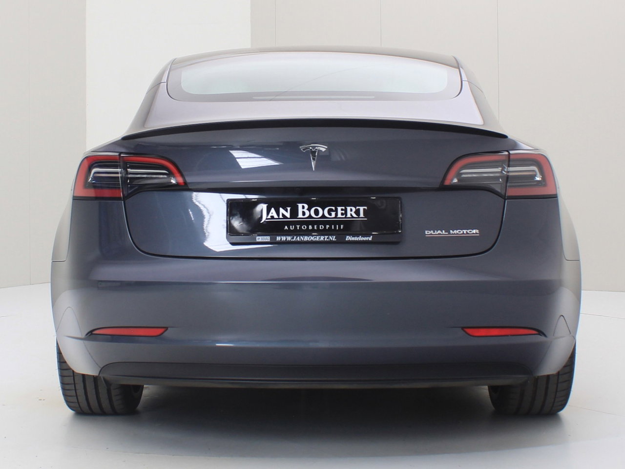 Tesla Model 3 Performance AWD 486pk 75 kWh 94.4% SoH UPGRADE [ WIT LEDER+WARMTEPOM+AMD RYZEN+AUTOPILOT ] 8