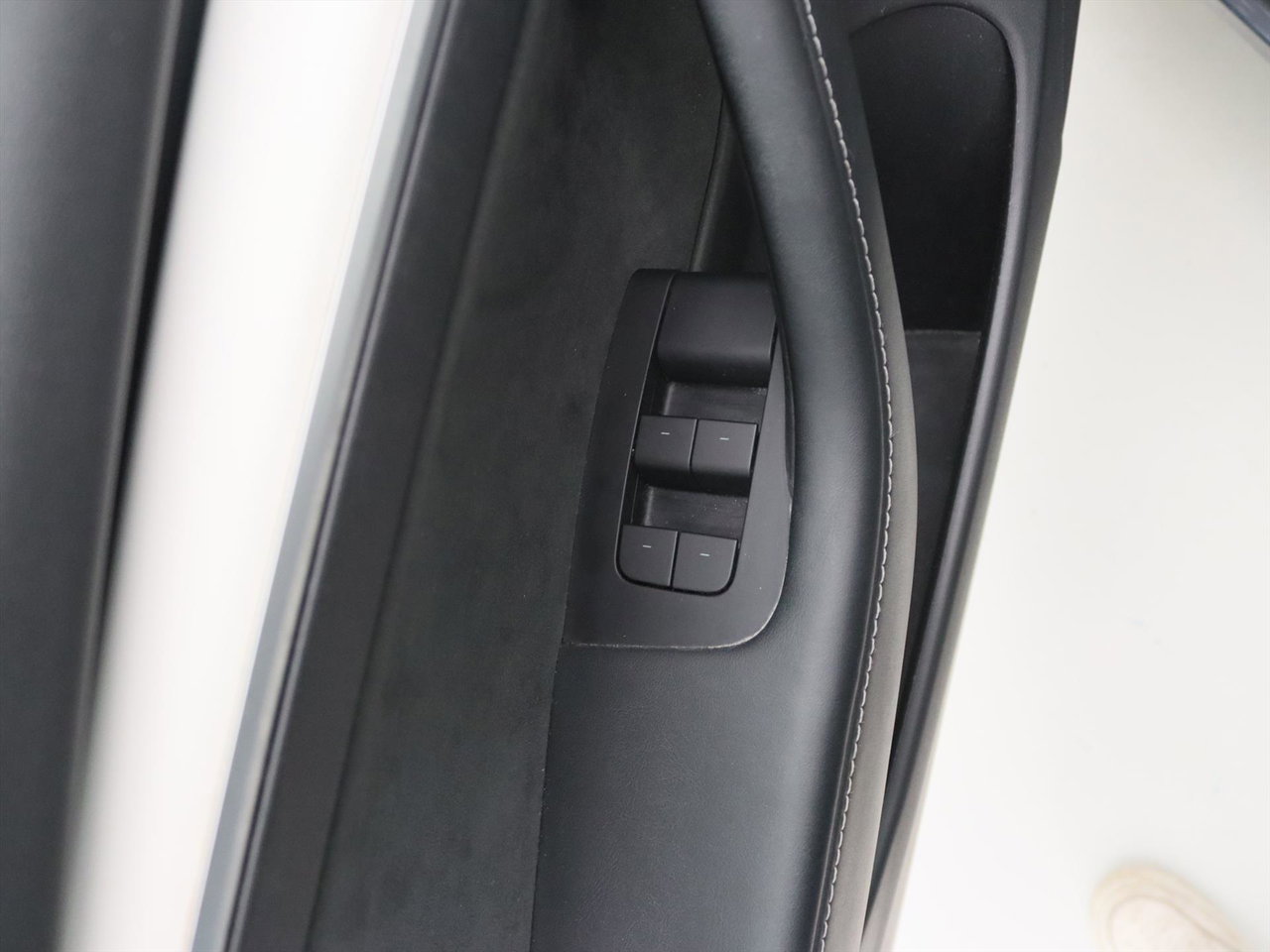 Tesla Model 3 Performance AWD 486pk 75 kWh 94.4% SoH UPGRADE [ WIT LEDER+WARMTEPOM+AMD RYZEN+AUTOPILOT ] 25