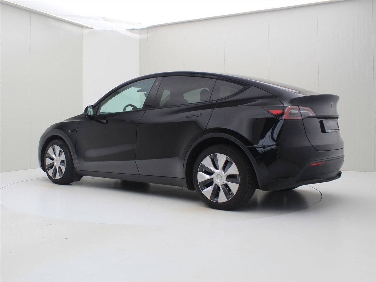 Tesla Model Y Long Range AWD 75kWh 351pk 93.8% SoH [ AUTOPILOT+19 INCH+PREMIUM AUDIO ] 4