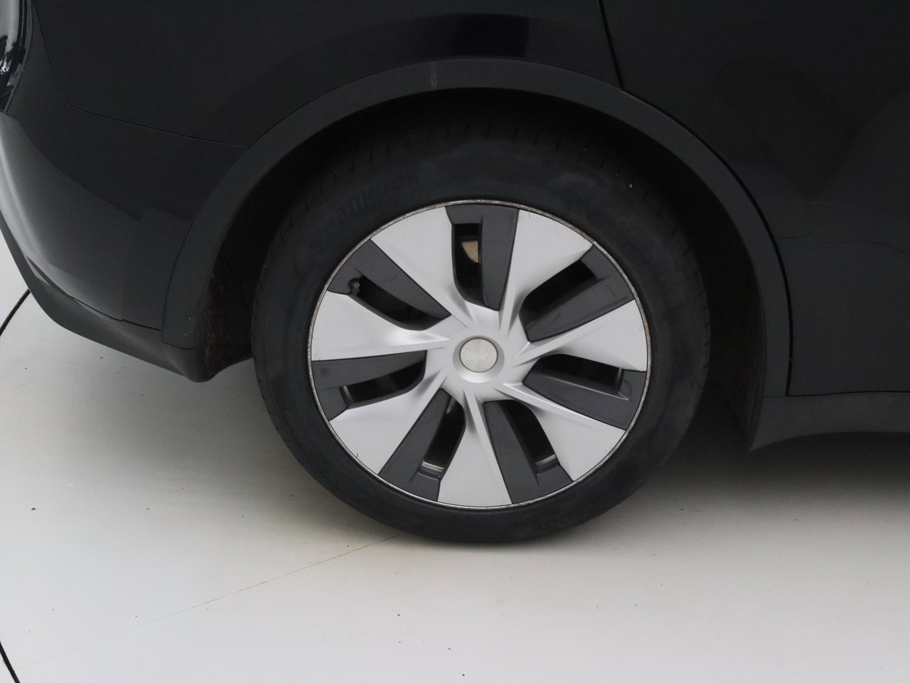 Tesla Model Y Standard RWD Plus [ AMD RYZEN+LFP ACCU+AUTOPILOT+19 INCH+PREMIUM AUDIO ] 10