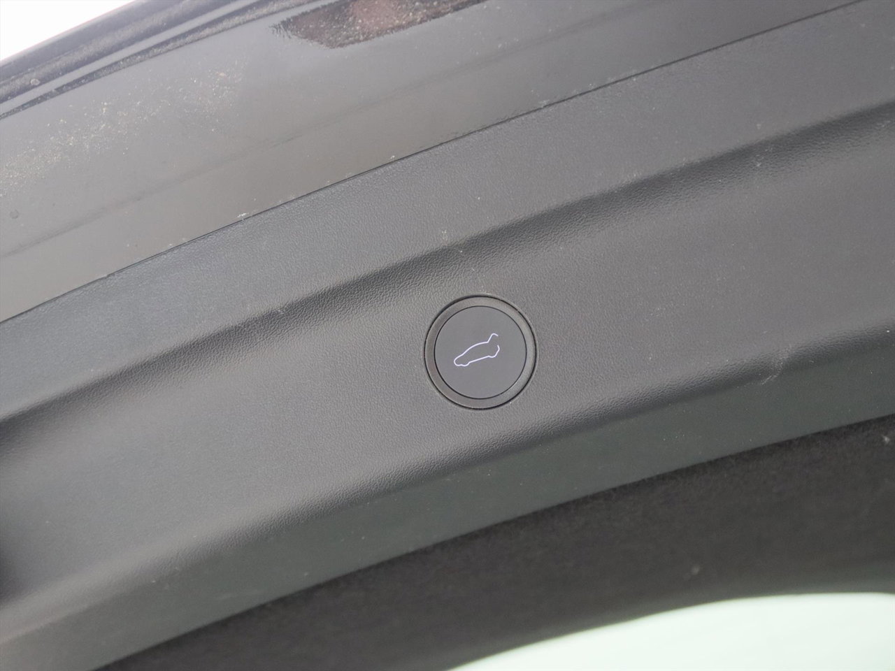 Tesla Model Y Standard RWD Plus [ AMD RYZEN+LFP ACCU+AUTOPILOT+19 INCH+PREMIUM AUDIO ] 25