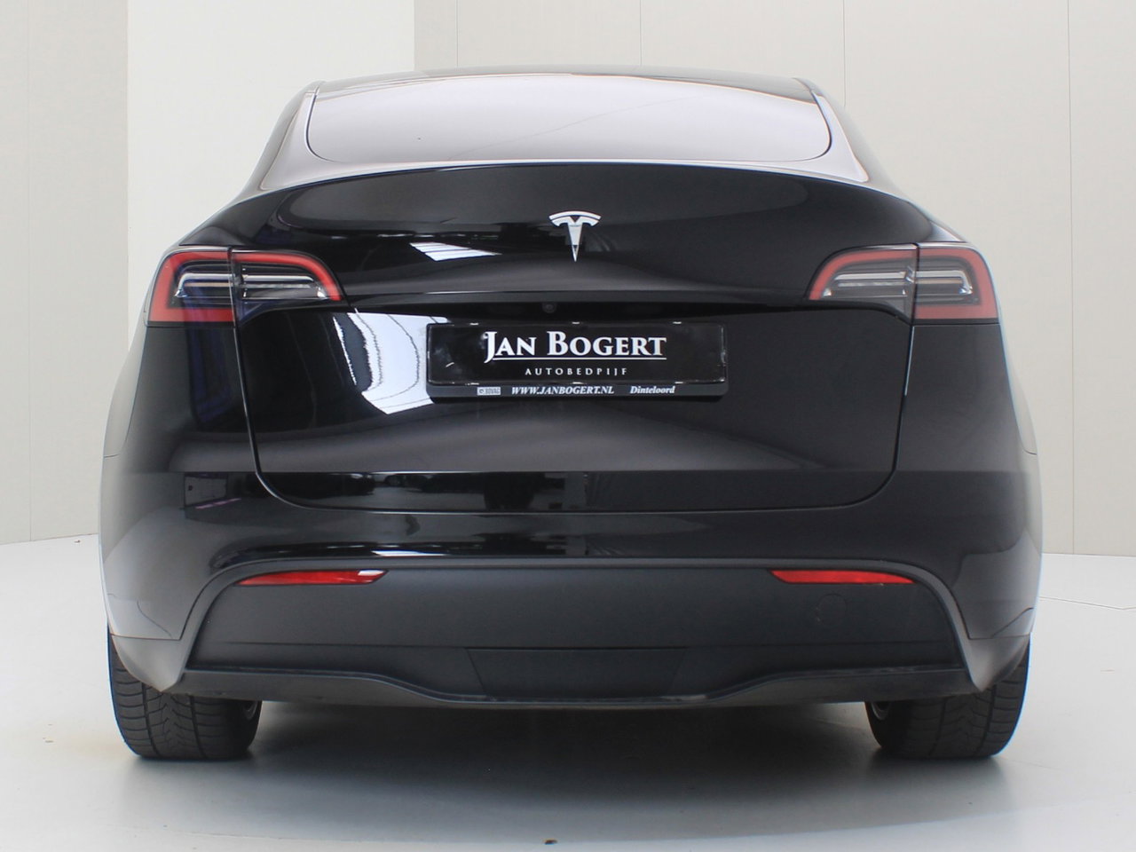 Tesla Model Y Standard RWD Plus 351pk 90.5% SoH [ AMD RYZEN+LFP ACCU+AUTOPILOT+19 INCH+PREMIUM AUDIO ] 6