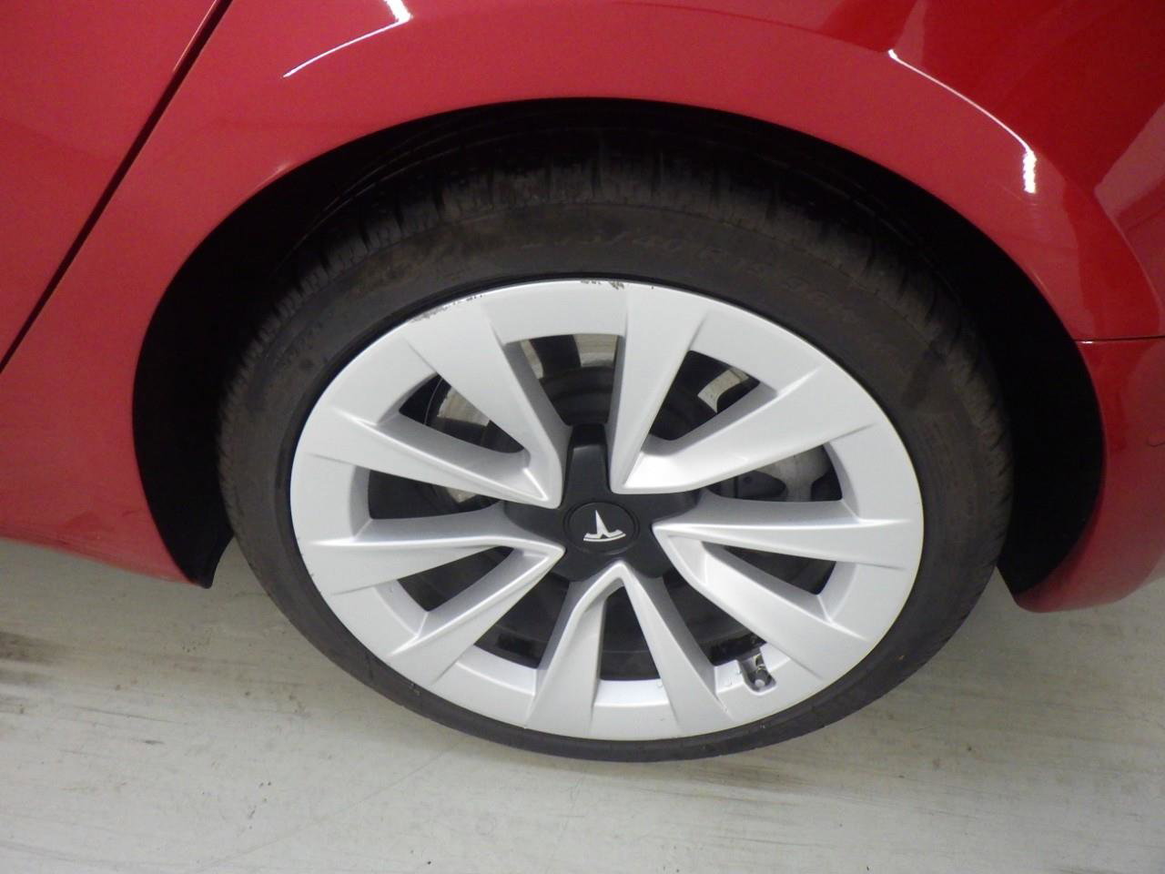 Tesla Model 3 Long-Range AWD 351pk 75 kWh FACELIFT 92.9% SoH [ WARMTEPOMP+ENHANCED AUTOPILOT+19 INCH ] 12