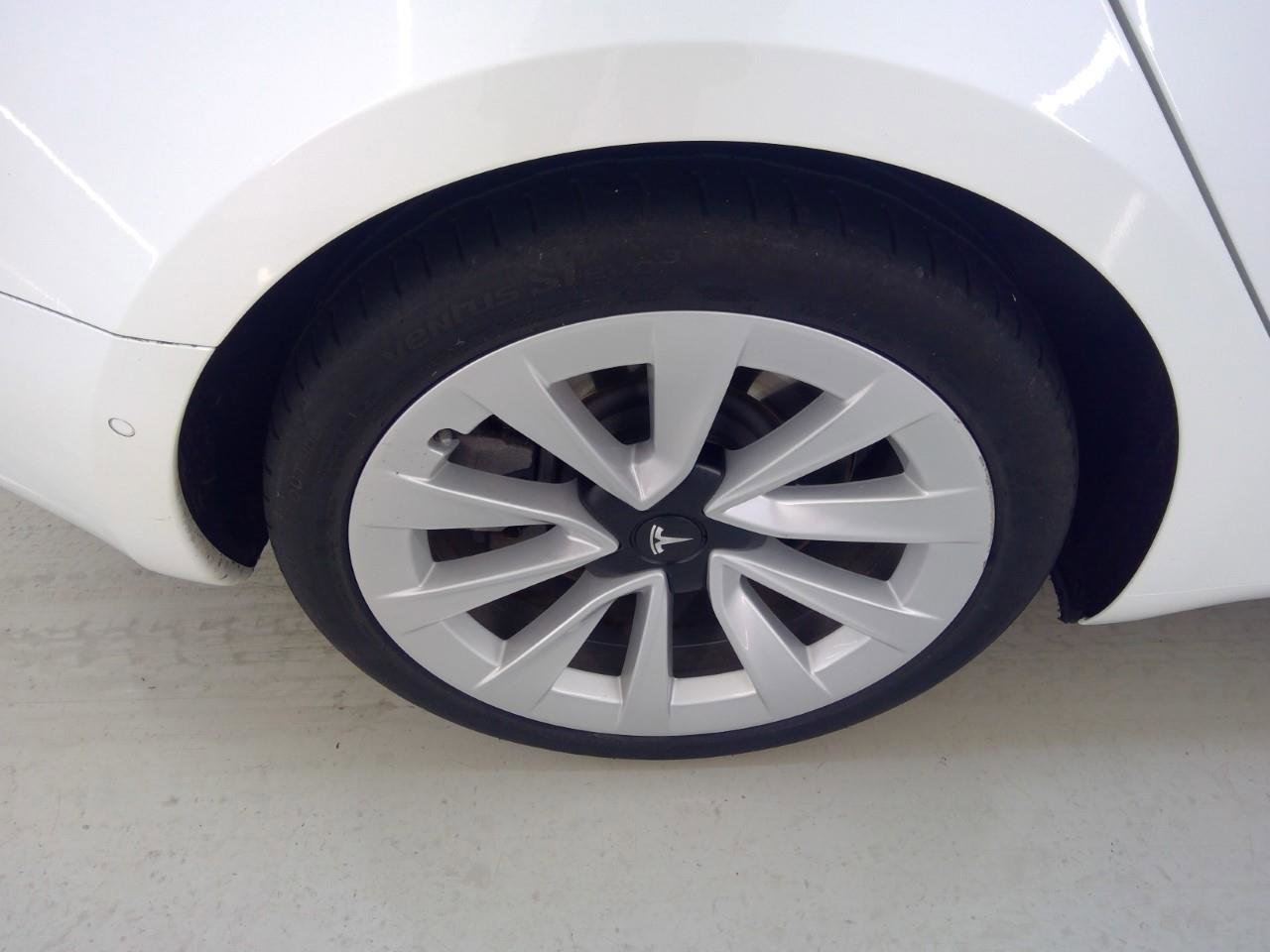 Tesla Model 3 Standard RWD Plus FACELIFT 89% SoH [ WIT LEDER+TREKHAAK+WARMTEPOMP+AUTOPILOT ] 12