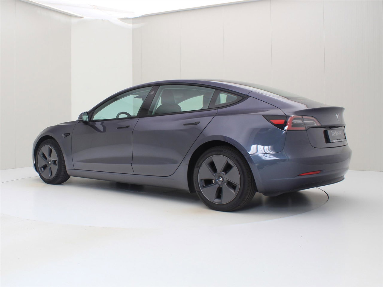 Tesla Model 3 Standard RWD Plus FACELIFT 93% SoH [ LFP-ACCU+WARMTEPOMP+AUTOPILOT+60 kWh+PREMIUM AUDIO ] 3