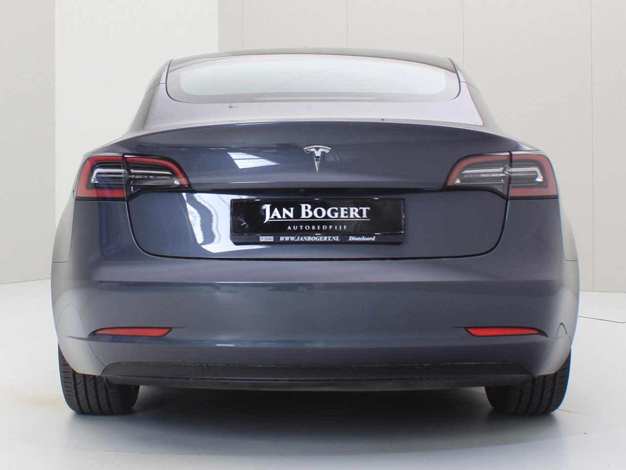 Tesla Model 3 Standard RWD Plus FACELIFT 93% SoH [ LFP-ACCU+WARMTEPOMP+AUTOPILOT+60 kWh+PREMIUM AUDIO ] 6