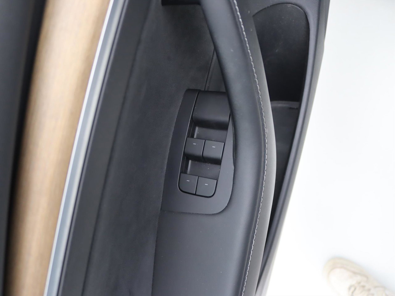 Tesla Model 3 Standard RWD Plus FACELIFT 93% SoH [ LFP-ACCU+WARMTEPOMP+AUTOPILOT+60 kWh+PREMIUM AUDIO ] 23