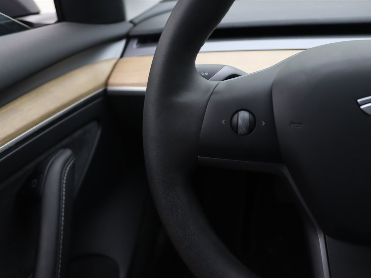 Tesla Model 3 Standard RWD Plus FACELIFT 93% SoH [ LFP-ACCU+WARMTEPOMP+AUTOPILOT+60 kWh+PREMIUM AUDIO ] 26