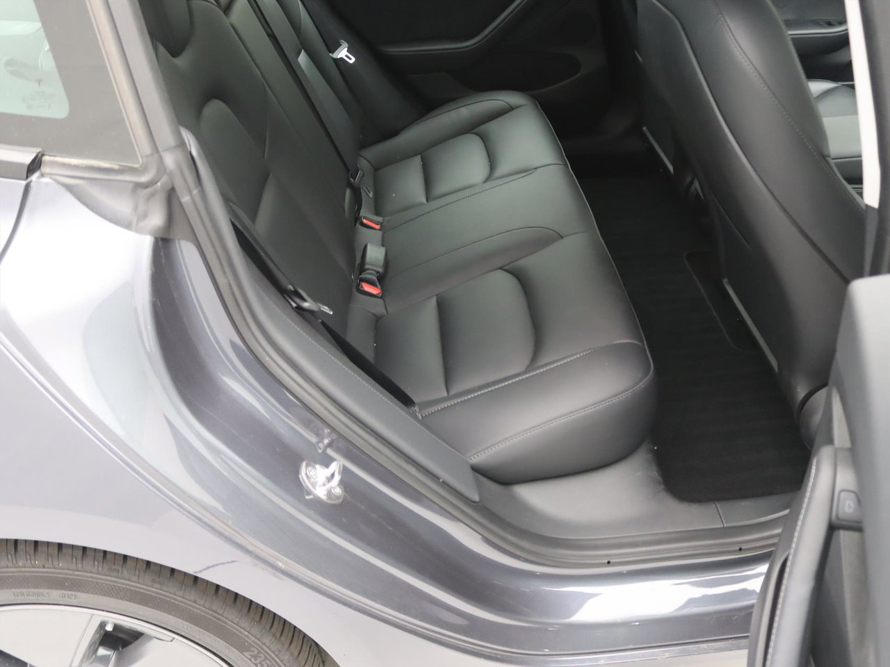 Tesla Model 3 Standard RWD Plus FACELIFT 93% SoH [ LFP-ACCU+WARMTEPOMP+AUTOPILOT+60 kWh+PREMIUM AUDIO ] 15