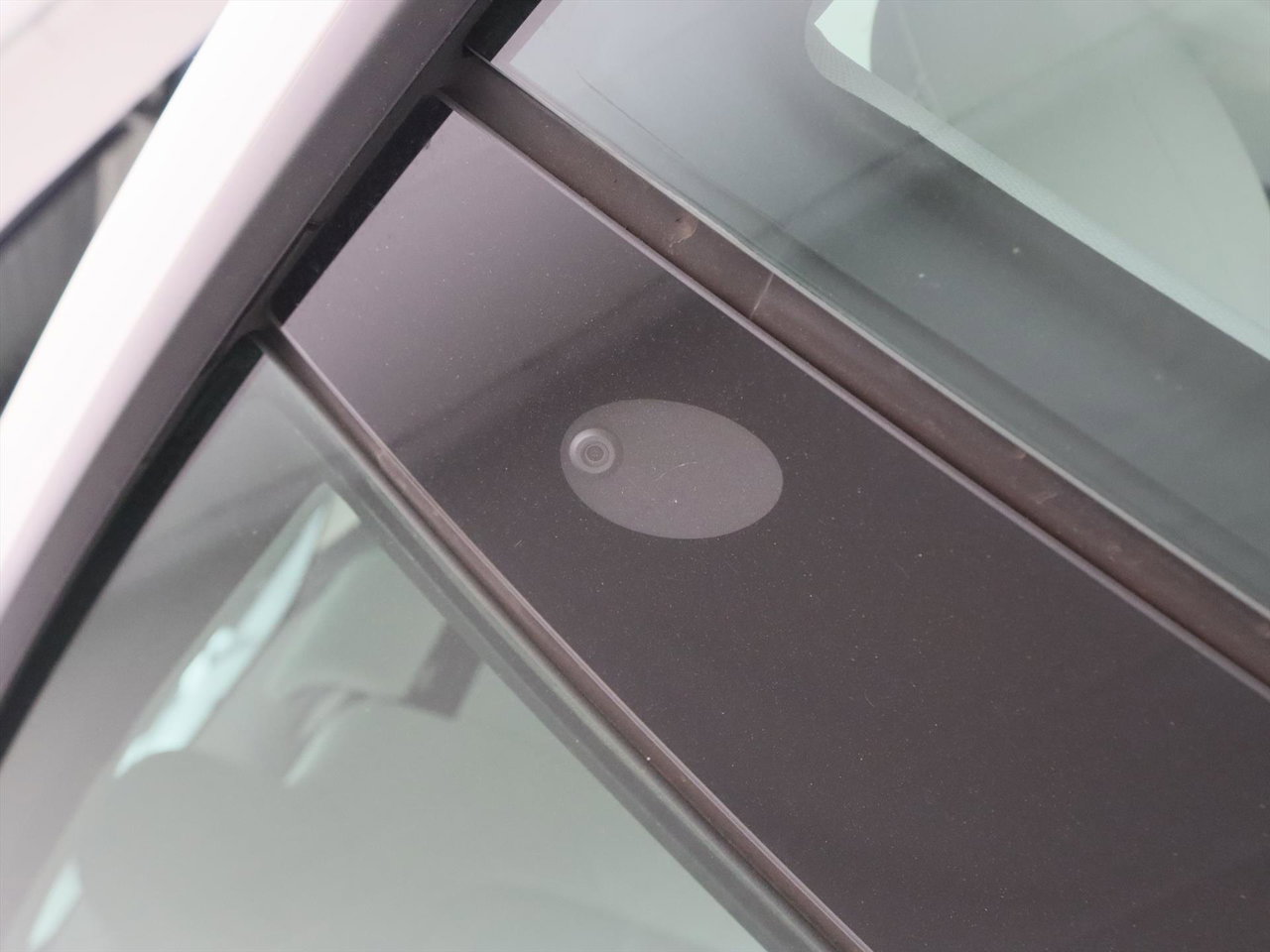 Tesla Model 3 Long-Range AWD 351pk 75 kWh UPGRADE 91% SoH [ TREKHAAK+WIT LEDER+RYZEN AMD+WARMTEPOMP+AUTOPILOT ] 17