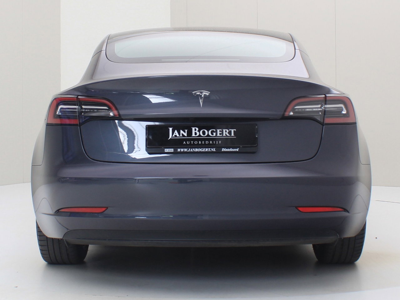 Tesla Model 3 Tesla Model 3 Standard RWD Plus FACELIFT 96.3% SoH [ LFP-ACCU+WARMTEPOMP+AUTOPILOT+60 kWh+PREMIUM AUDIO ] 6