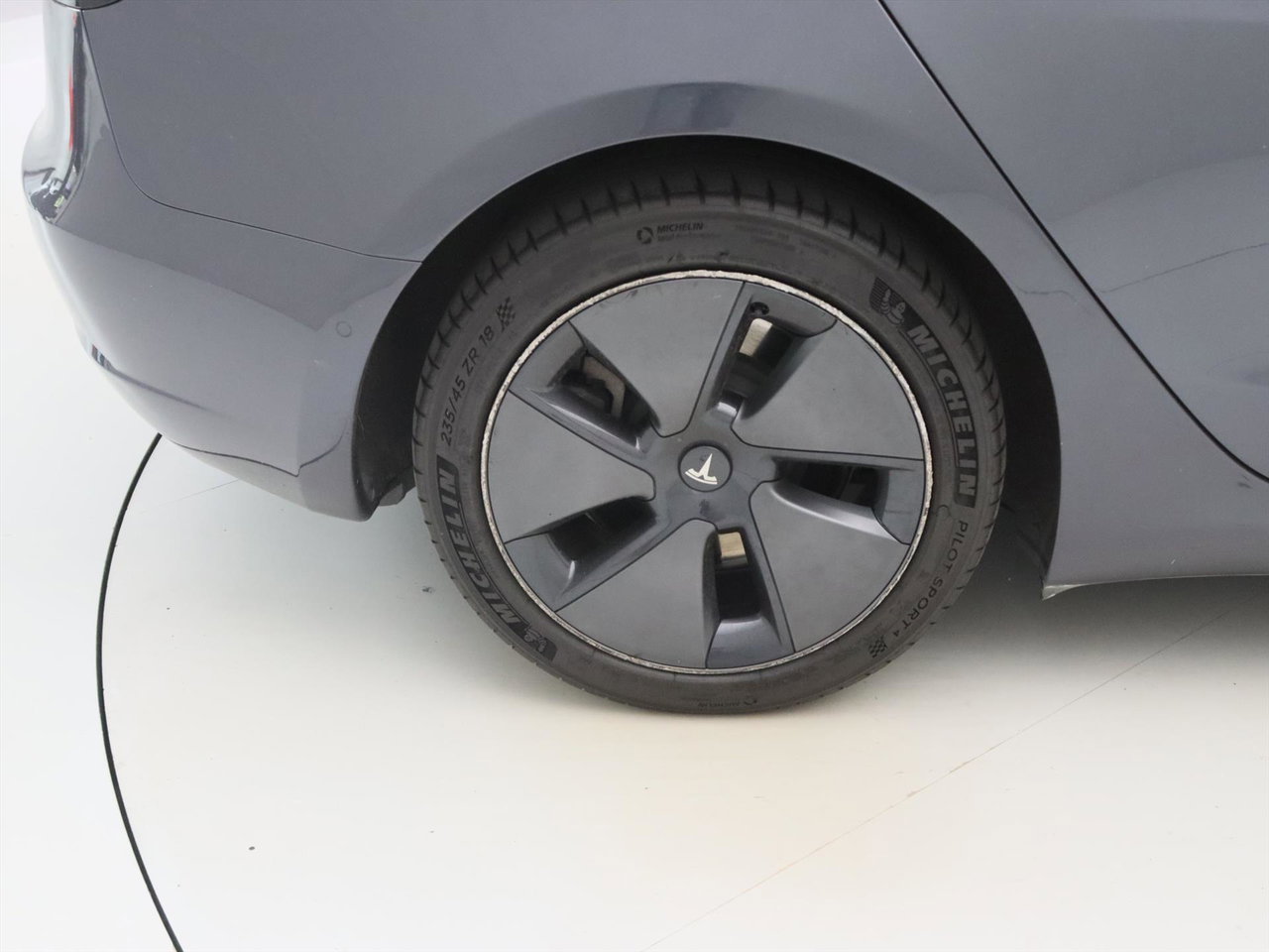 Tesla Model 3 Tesla Model 3 Standard RWD Plus FACELIFT 96.3% SoH [ LFP-ACCU+WARMTEPOMP+AUTOPILOT+60 kWh+PREMIUM AUDIO ] 11