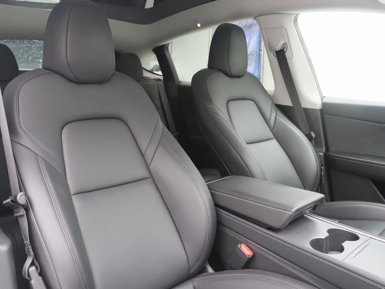 Tesla Model Y Long-Range AWD 351pk 75 kWh [ AMD RYZEN+AUTOPILOT+19 INCH+533KM WLTP+PREMIUM AUDIO ] 10