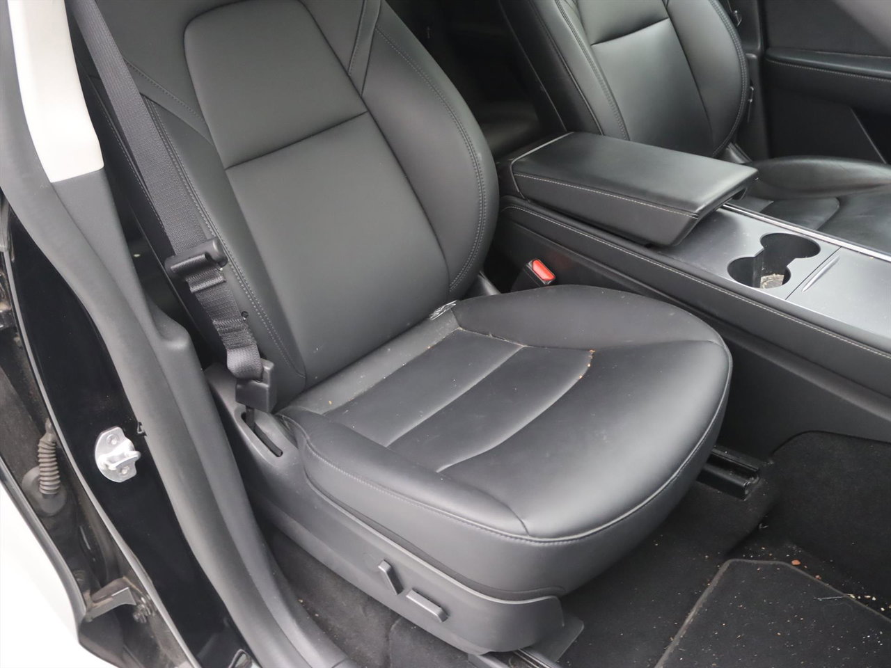 Tesla Model Y Long Range AWD 75kWh 351pk 90.7% SoH [ TREKHAAK+AUTOPILOT+19 INCH+PREMIUM AUDIO ] 19