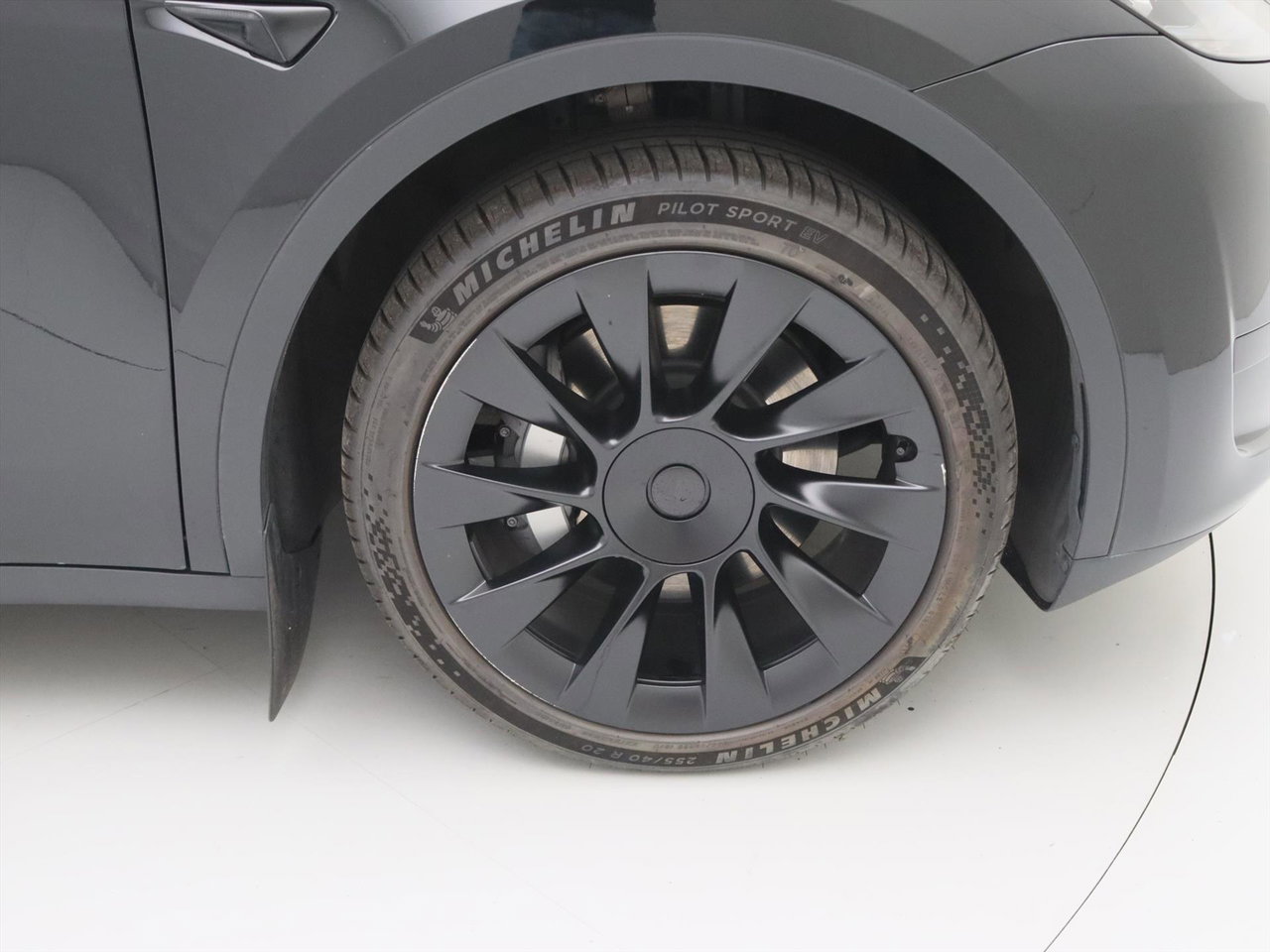 Tesla Model Y Standard RWD Plus 351pk [ AMD RYZEN+WIT LEDER+LFP ACCU+ENHANCED AUTOPILOT+20 INCH+PREMIUM AUDIO ] 12