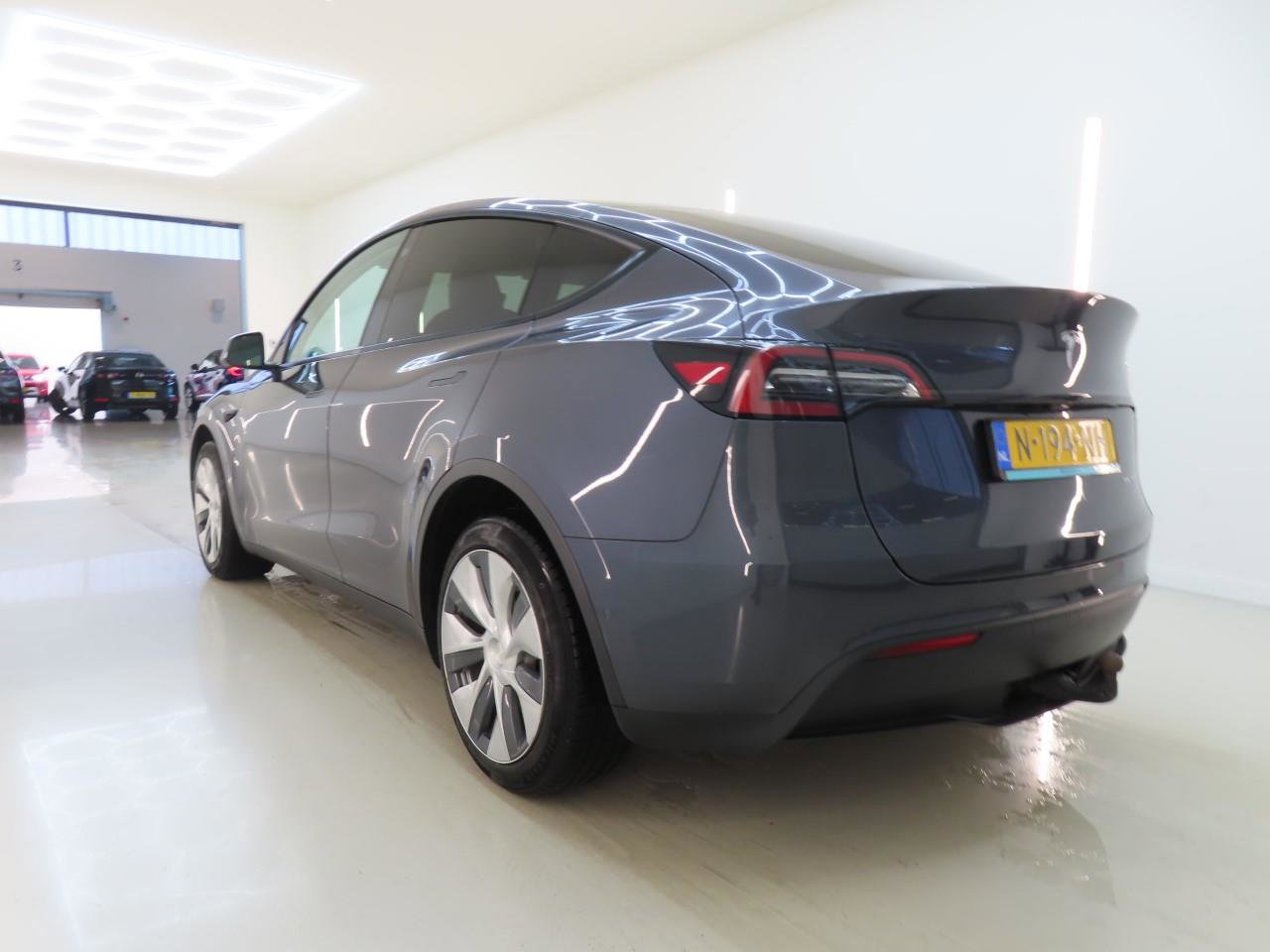 Tesla Model Y Long Range AWD 75kWh 351pk 92.6% SoH [ TREKHAAK+AUTOPILOT+19 INCH+PREMIUM AUDIO ] 4