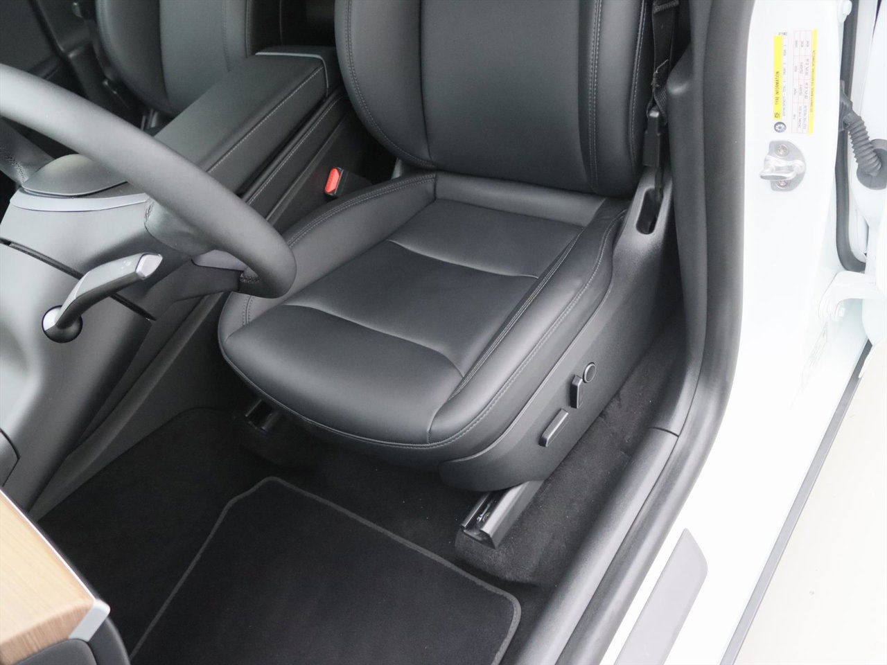 Tesla Model Y Long Range AWD 75kWh 351pk 95.2% SoH AMD RYZEN [ AUTOPILOT+19 INCH+PREMIUM AUDIO ] 26