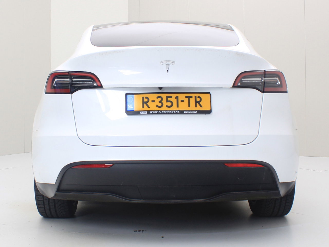 Tesla Model Y Standard RWD Plus 351pk [ LFP ACCU+AUTOPILOT+19 INCH+PREMIUM AUDIO ] 6