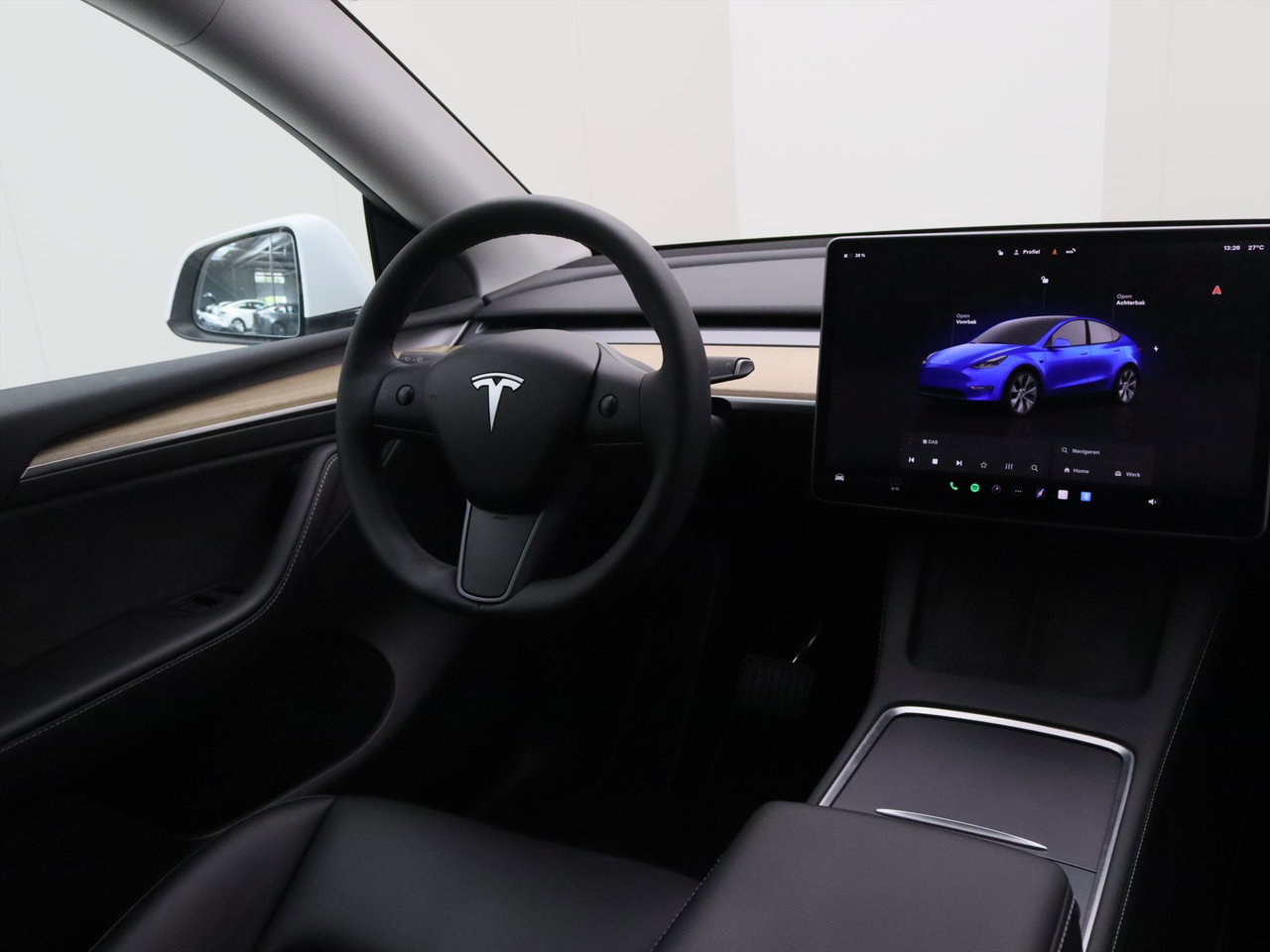 Tesla Model Y Standard RWD Plus 351pk [ LFP ACCU+AUTOPILOT+19 INCH+PREMIUM AUDIO ] 17