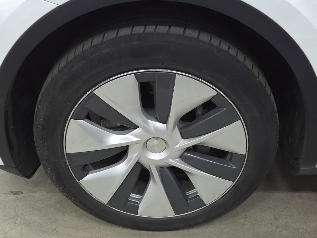 Tesla Model Y Long Range RWD [ HW4+WIT LEDER+AUTOPILOT+19 INCH+600KM WLTP ] 14