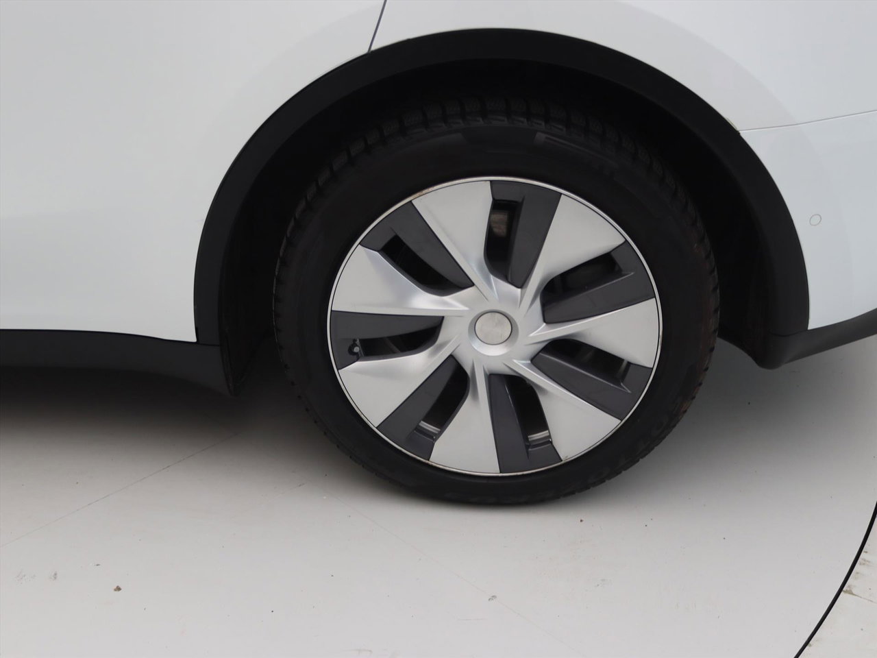Tesla Model Y Long Range AWD 75kWh 351pk AMD RYZEN [ TREKHAAK+AUTOPILOT+19 INCH+PREMIUM AUDIO ] 23