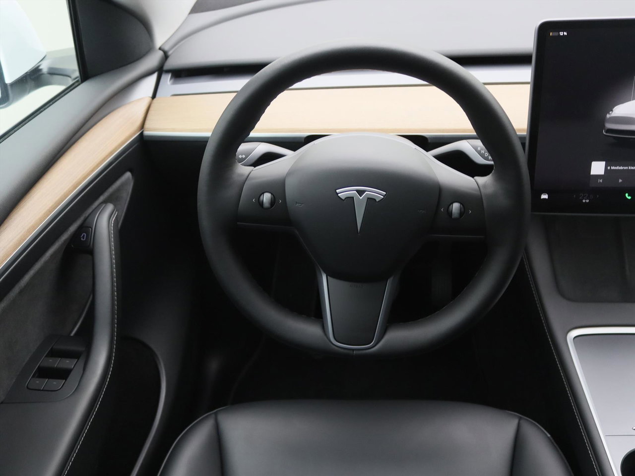 Tesla Model Y Long Range AWD 75kWh 351pk AMD RYZEN [ TREKHAAK+AUTOPILOT+19 INCH+PREMIUM AUDIO ] 19