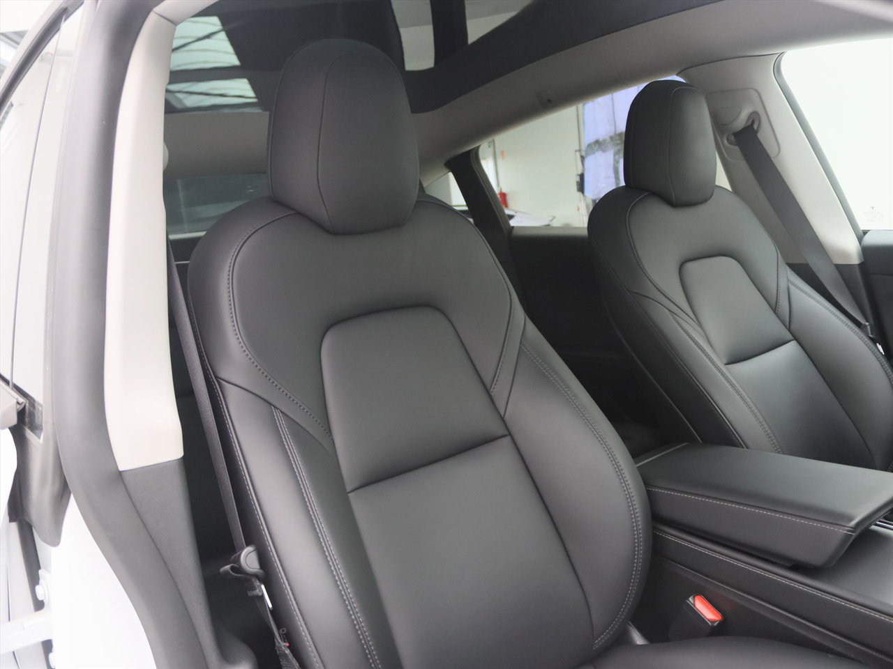 Tesla Model Y Long Range AWD 75kWh 351pk AMD RYZEN [ TREKHAAK+AUTOPILOT+19 INCH+PREMIUM AUDIO ] 21