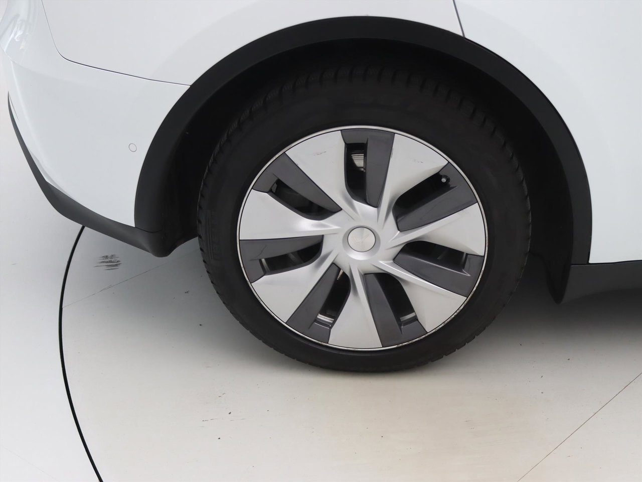Tesla Model Y Long Range AWD 75kWh 351pk AMD RYZEN [ TREKHAAK+AUTOPILOT+19 INCH+PREMIUM AUDIO ] 12