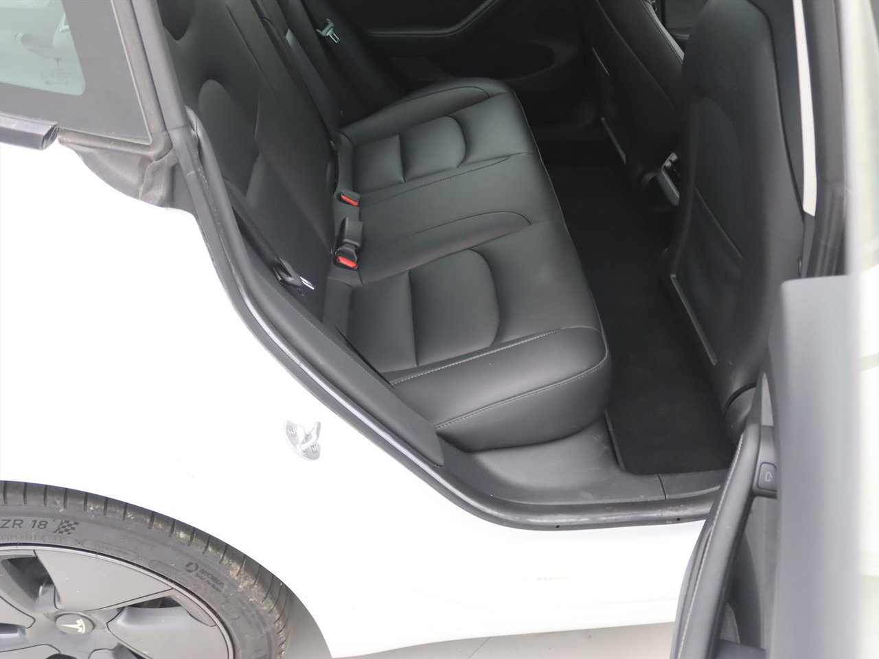 Tesla Model 3 Standard RWD Plus 95.6% SoH UPGRADE [ RYZEN AMD+LFP-ACCU+WARMTEPOMP+AUTOPILOT+60 kWh ] 16