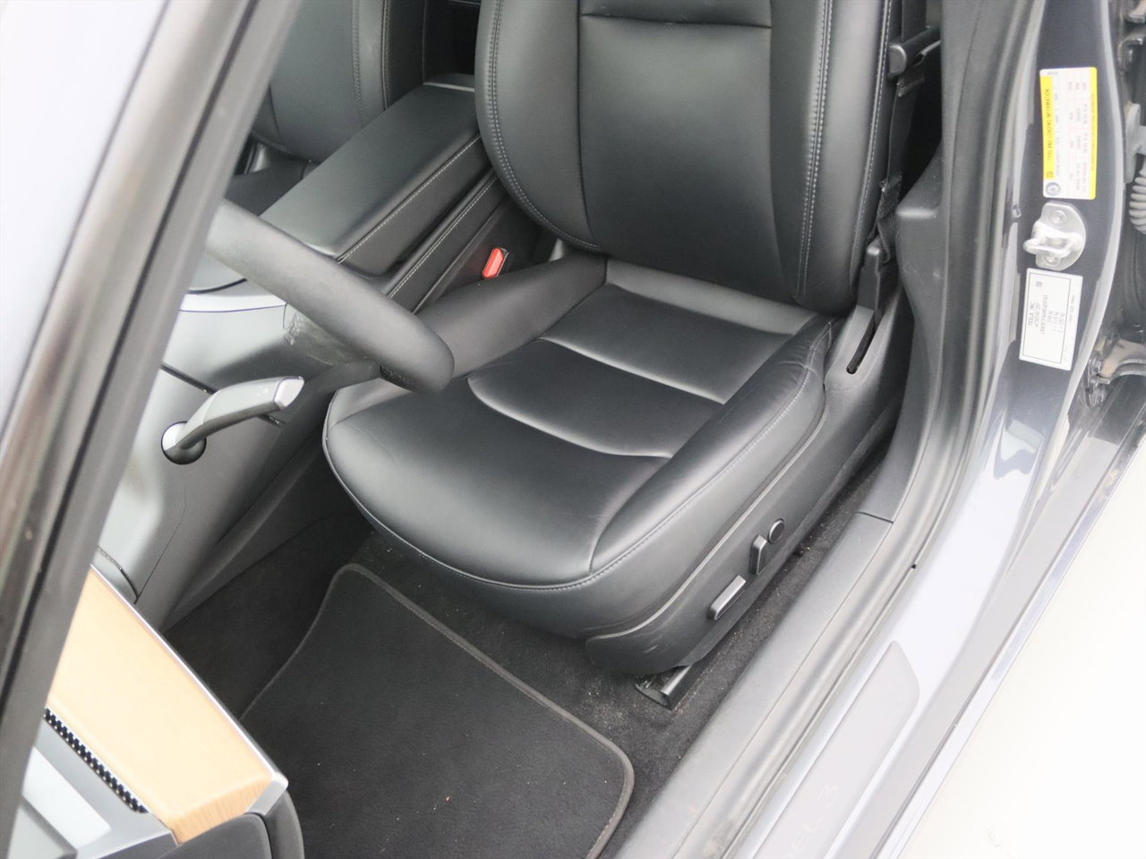 Tesla Model 3 Standard RWD Plus 90.6% SoH FACELIFT [ LFP-ACCU+WARMTEPOMP+AUTOPILOT+PREMIUM AUDIO ] 25