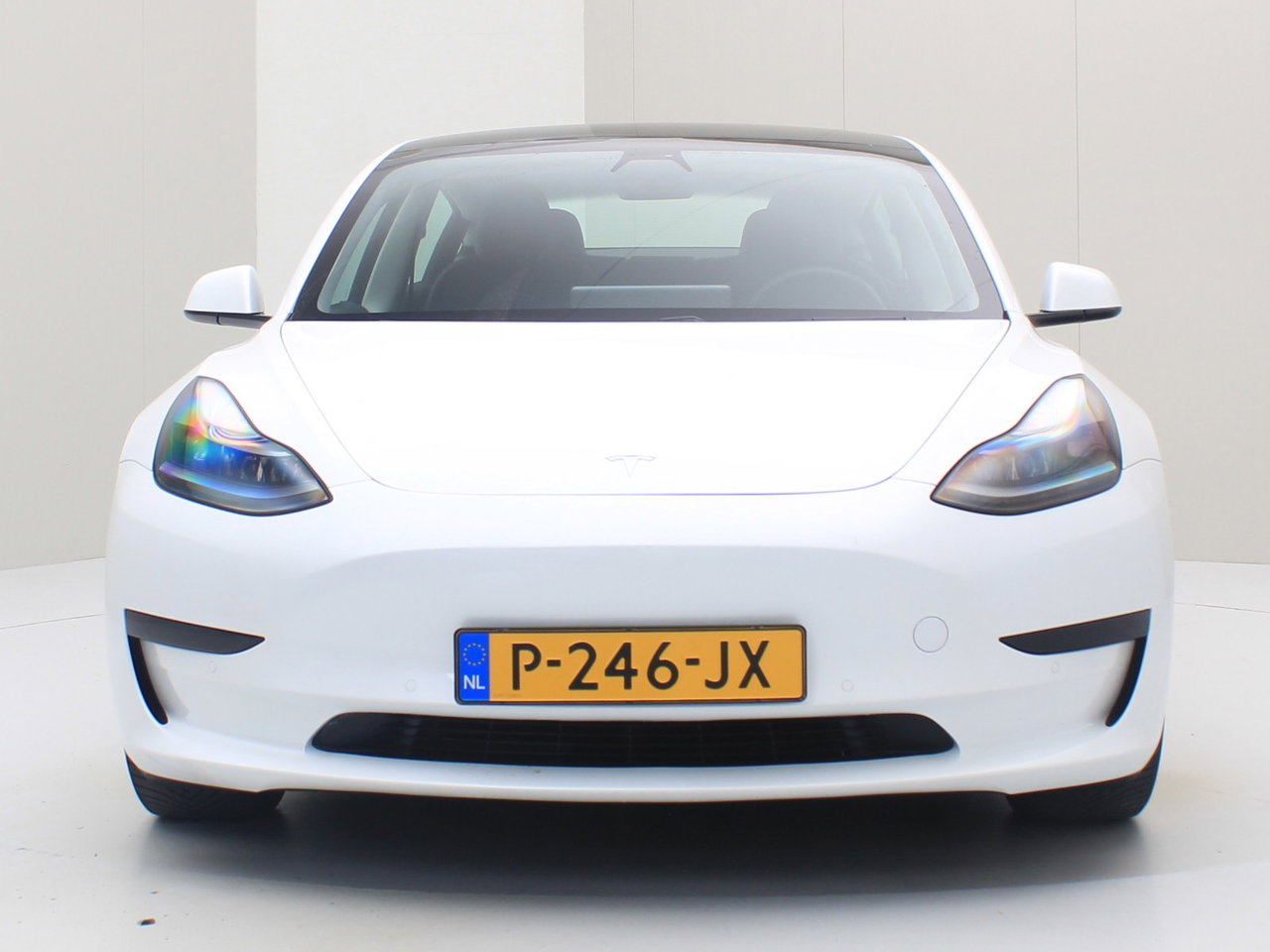 Tesla Model 3 Standard RWD Plus FACELIFT [ LFP-ACCU+WARMTEPOMP+AUTOPILOT+60 kWh+PREMIUM AUDIO ] 5