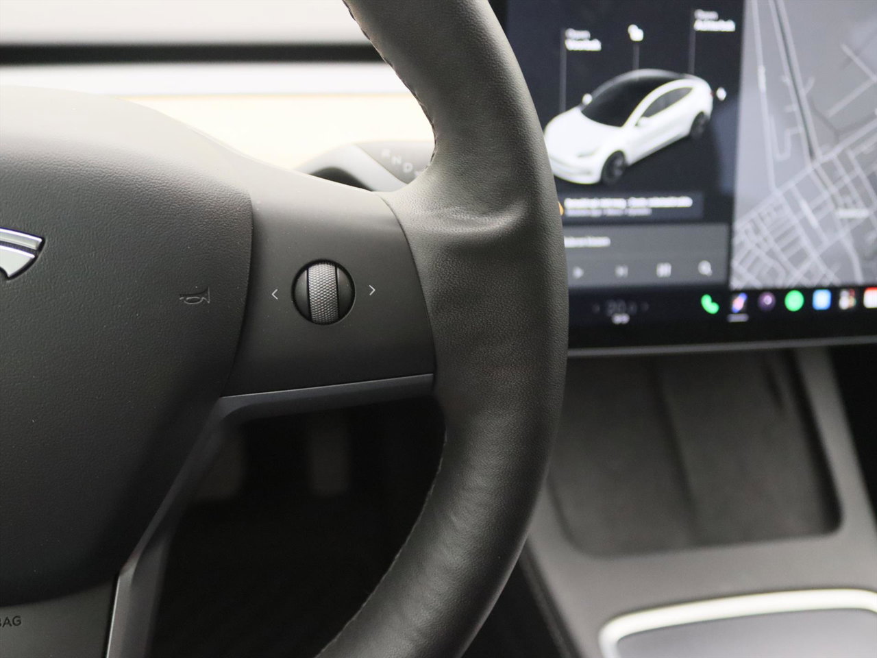 Tesla Model 3 Standard RWD Plus FACELIFT [ LFP-ACCU+WARMTEPOMP+AUTOPILOT+60 kWh+PREMIUM AUDIO ] 21
