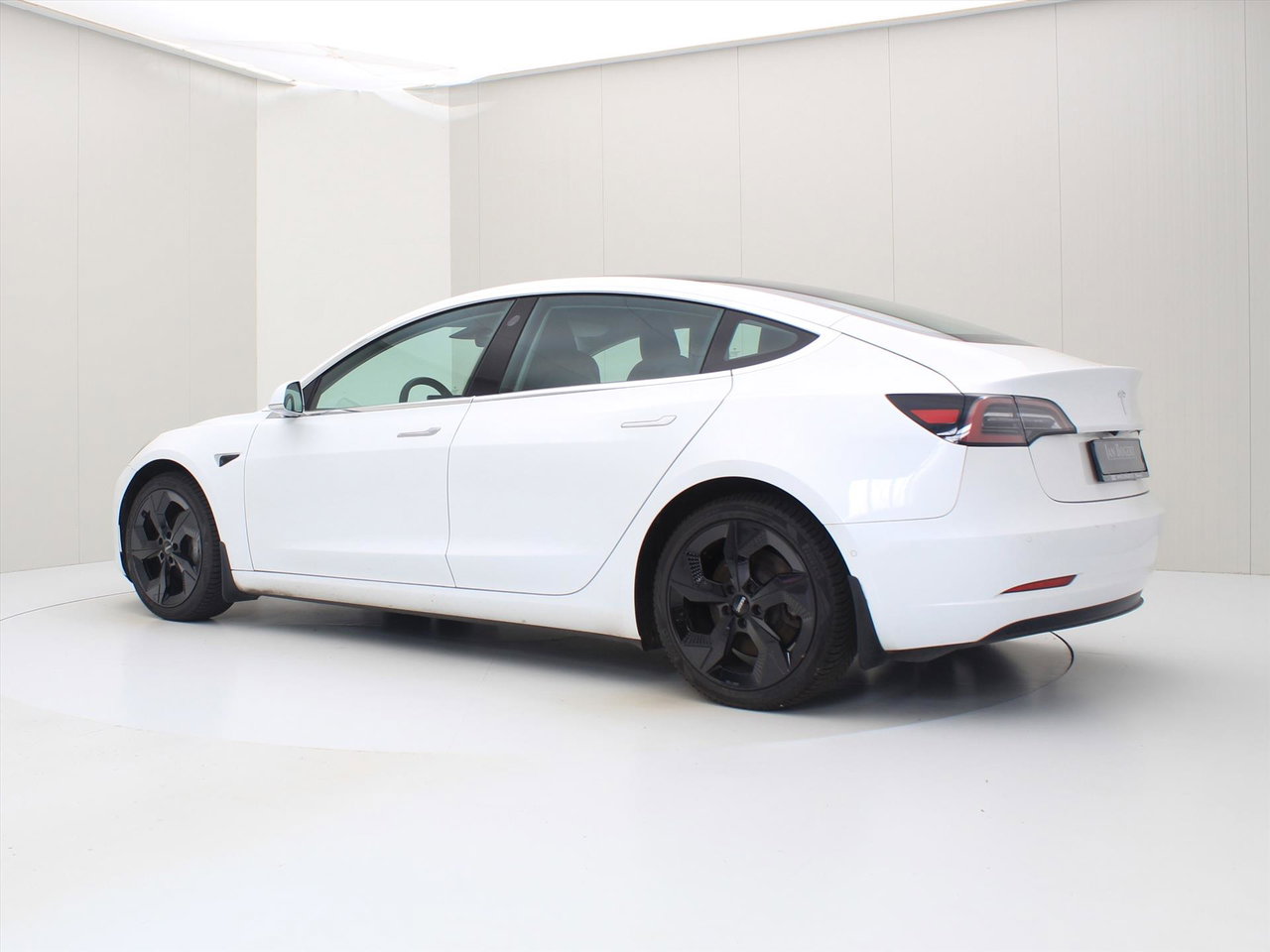 Tesla Model 3 Long-Range AWD 351pk 75 kWh 89.8% SoH [ AUTOPILOT+19 INCH+PREMIUM AUDIO ] 4